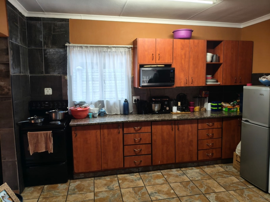 3 Bedroom Property for Sale in Oos Einde North West